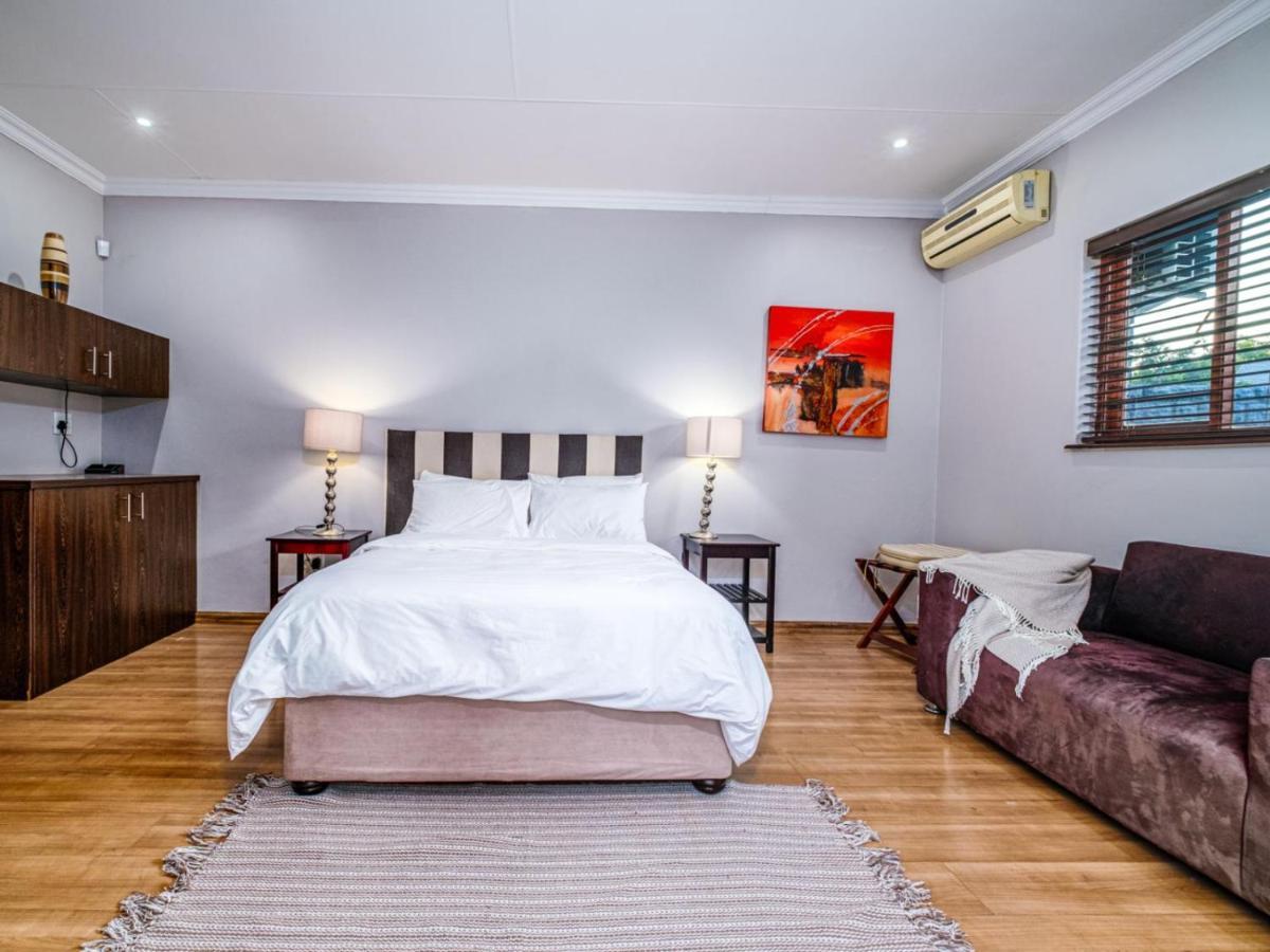 Hurlingham House Guest House Johannesburg Esterno foto